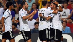 Nach dem souveränen 6:1-Sieg gegen Serbien steht die deutsche U21-Nationalmannschaft vor dem Einzug ins EM-Halbfinale. Wieder überragt die Offensive - aber nicht nur sie. Die Einzelkritik.
