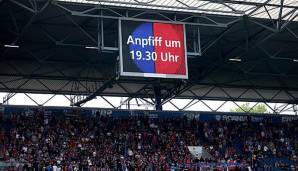 Das Spiel zwischen Uerdingen und Mannheim ist mit einer halben Stunde Verspätung angepfiffen worden.