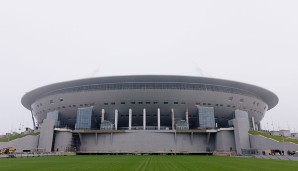 KRESTOWSKI-STADION: Die im April 2017 eröffnete Arena in St. Petersburg ähnelt von außer einer riesigen Untertasse