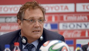 Jerome Valcke und die FIFA hatten zuletzt deutsche Unternehmen für die Bauverzögerung beschuldigt
