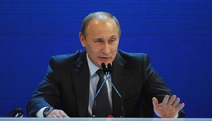 Wladimir Putin unterzeichnet ein Dekret für besondere Sicherheitsmaßnahmen