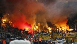 Die mitgereisten Fans von Dynamo Dresden feierten das ... auf ihre Art