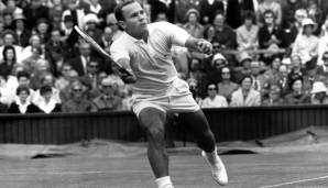 Chuck McKinley (05.01.1941 - 10.08.1986) - Der US-Amerikaner triumphierte 1963 in Wimbledon ohne Satzverlust. Die US Open gewann er gar dreimal in Folge. Im Alter von nur 45 Jahren erlag er einem Hirntumor.