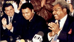Don King (r.) und Muhammad Ali haben eine lange gemeinsame Vergangenheit