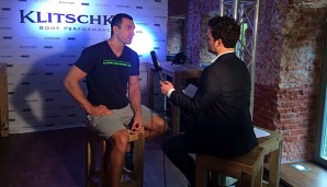 SPOX-Redakteur Bastian Strobl traf Wladimir Klitschko in Hamburg zum Interview