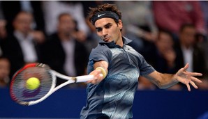 Roger Federer zieht in Basel ins Halbfinale ein