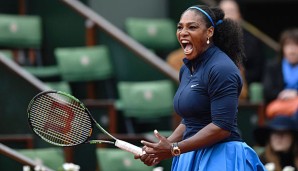 Serena Williams schreit die Freude nach ihrem Sieg heraus