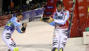 Felix Neureuther (r.) gewann den Slalom in Madonna di Campiglio vor Fritz Dopfer
