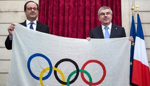 Frankreichs Präsident Hollande unterstützt einige Sportler in der Olympia-Vorbereitung
