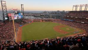 AT&T Park - San Francisco Giants - 50 Millionen Dollar - Laufzeit: 24 Jahre (1996-2020) - 2,08 Millionen Dollar pro Jahr