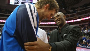 Dirk Nowitzki (l.) will sich ein Vorbild an Kobe Bryant nehmen