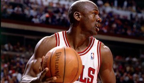 Michael Jordan spielte bei den Chicago Bulls unter GM Jerry Krause