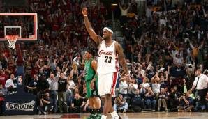 2008, Conference Semifinals vs. Boston Celtics, Game 6 - 74:69 gewonnen. Der erste Sieg von LeBron in einem Elimination Game. Stats: 32 Punkte, 9/23 FG, 12 Rebounds, 6 Assists, 8 Turnover.
