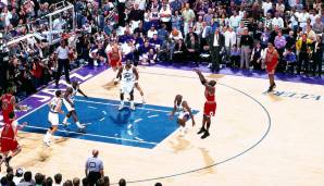 1998: Die letzten Finals mit Jordan. Die Bulls führen 3:2, Game 6 steigt in Utah. Die Jazz führen Sekunden vor Schluss 86:85, Malone hat sogar den Ball. Jordan klaut ihm diesen und trifft auf der anderen Seite seinen Jumper über Bryon Russell zum Titel.