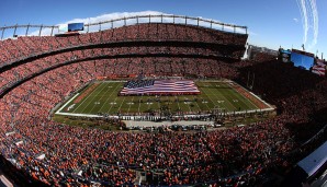 Denver Broncos: Die 76.125 Zuschauer in der 400-Millionen-Dollar-Arena können zwischen 17 verschiedenen Craft-Bier-Sorten wählen - 12 davon aus Colorado. Alle Broncos-Heimspiele seit der Eröffnung 2001 waren ausverkauft