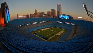 Carolina Panthers: Seit 1996 tragen die 1995 gegründeten Panthers ihre Heimspiele im Bank of America Stadium aus - trotzdem hat die Arena bereits mehrere Renovierungen und Vergrößerungen hinter sich. 248 Millionen Dollar kostete der Bau Ende der 90er...