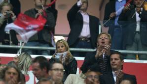 Nach Beziehungen mit Sabrina Setlur und Heydi Nunez Gomez verlobt sich der FC-Bayern-Fan 2008 mit Alessandra Meyer-Wölden, der Tocher seines ehemaligen Managers. Die Liason wird wenige Monate später aber wieder beendet