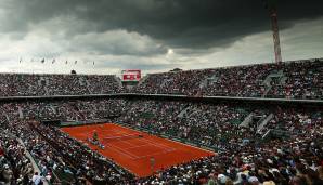 Es ist der neunte French-Open-Titel für Nadal. Ein großer Triumph, doch ziehen langsam dunkle Wolken über Paris - der nächste Erfolg muss nämlich eine Weile warten ...