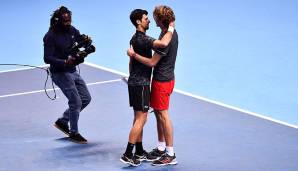 La Repubblica: "Die Schönheit der Jugend: Zverev leitet im Tennis eine neue Ära ein. Der Favorit Djokovic versinkt vor dem 21-jährigen Deutschen, dem neuen König, den Lendl in einen Champion verwandelt hat."