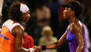 02.04.2009, NASDAQ-100-Open (Miami, Hartplatz), Halbfinale: Serena - Venus 6:4, 3:6, 6:3