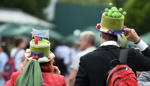 Was wäre Wimbledon ohne seine Fans. Hier die wohl besten Hüte, die der All England Tennis Club je gesehen hat. Ob das nicht auch was für Queen Elisabeth II. wäre?