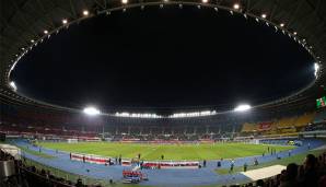 Ernst-Happel-Stadion bei Nacht