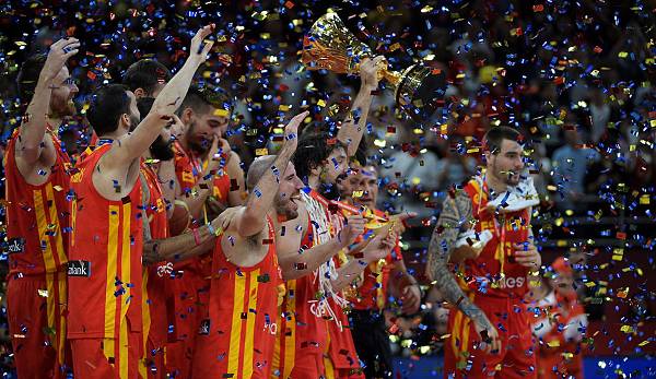Spanien (Basketball-Nationalmannschaft) - gewann zum zweiten Mal die WM. Im Finale schlugen die Spanier Argentinien mit 95:75. Marc Gasol wurde zum zweiten Spieler, der die WM und den NBA-Titel im selben Jahr gewann.