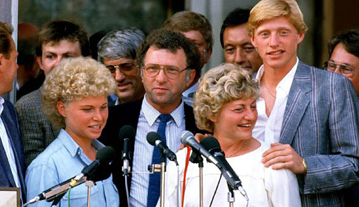 Boris Becker mit Schwester Sabine und seinen Eltern beim Empfang in Leimen