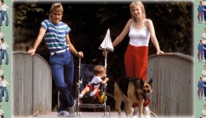 Das nächste Mitglied der Generation Italia '90: Litti mit Frau, Tochter und Köter auf einem sommerlichen Spaziergang durch die Rheinmetropole Köln