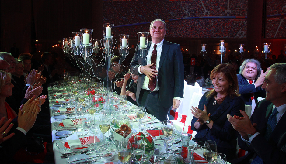 Der 60. Geburtstag am 5. Januar 2012: Hoeneß hat nahezu alles erreicht, er kann sich feiern lassen.