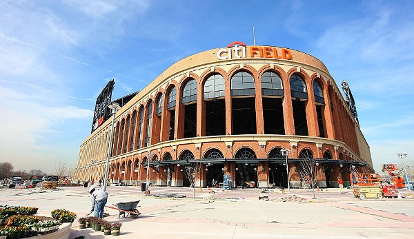 Citi Field in Flushing/New York: Seit 2009 spielen die New York Mets in ihrem neuen Ballpark. An selber Stelle war früher der Parkplatz des alten Shea Stadiums lokalisiert