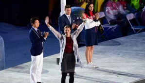 Go, Britta! Go, Britta! Die deutsche Fecht-Olympiasiegerin Britta Heidemann wurde in die Athleten-Komission des IOC gewählt. Im Hintergrund: Yelena Isinbayeva - auch sie ist dabei