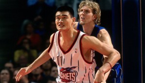 Yao blieb davon stets beeindruckt. Er konzentrierte sich auf die Arbeit gegen Dirk…