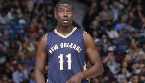 Starting Five: PG: Jrue Holiday, Saison 2015/16: 16,8 Punkte, 6,0 Assists