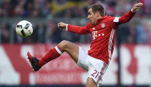 ABWEHR: Philipp Lahm (11 Einsätze, Note: 2,77, FC Bayern): Der Kapitän des Rekordmeisters plant zwar sein Karrierende, agiert aber nach wie vor auf höchstem Niveau. Auch in dieser Saison, egal ob rechts hinten oder im Mittelfeld