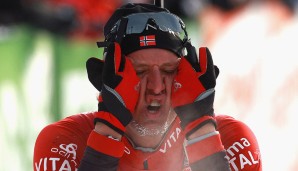 Wilfried Haag - Biathlon: "Jetzt schießt Lars Berger alles oder nichts - eher nichts. Er würde nicht einmal das Wasser treffen, wenn er aus einem Boot fallen würde"