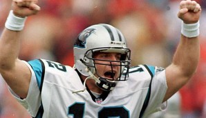 1995 kam es zur nächsten Expansion der NFL. Zum einen wurden die Carolina Panthers um QB Kerry Collins gegründet ...
