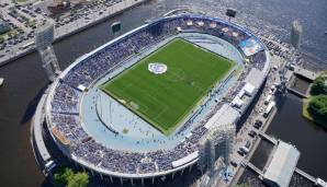 Das Petrowski war bis zum Umzug ins neue neue Stadion 2017 die Heimspielstätte von Zenit St. Petersburg. Es fasste 21.570 Zuschauer.