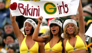 Das scheint im hohen Norden einfach in Mode zu sein - wir präsentieren: Die Green Bay Packers Bikini Girls!