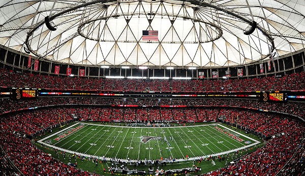 Der Georgia Dome zu Atlanta hat derweil bald ausgedient: Bei seiner Eröffnung 1992 war es noch der größte Dome der Welt (Kapazität: 74.228), die Falcons ziehen allerdings 2017 in das für 1,4 Milliarden Dollar neu errichtete Mercedes-Benz Stadium um