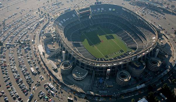 Wenn die Rams dann in ihr neues Stadion umziehen, könnten die San Diego Chargers mit von der Partie sein. Vorerst bleibt das Team aber in San Diego - und seinem veralteten Qualcomm Stadium (Kapazität: 70.561)
