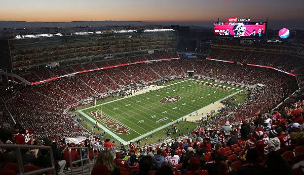 Das neueste Stadion in der NFC West gehört den San Francisco 49ers: Levi's Field wurde 2014 neu eröffnet und kostete rund zwei Milliarden Dollar. Maximal 75.000 Fans haben hier Platz, Super Bowl 50 zwischen Denver und Carolina wurde hier ausgetragen