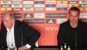 SEPTEMBER: Kurz vor dem Saisonstart trennt sich Bayern München Basketball überraschend von Trainer Dirk Bauermann. Das Tischtusch mit Uli Hoeneß war zerschnitten
