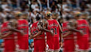 1996 stellen die Bulls einen neuen NBA-Rekord auf: Mit Dennis Rodman verstärkt, gewinnen sie 72 Spiele. Jordan wird wieder MVP.