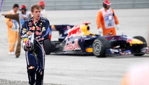 2010 folgt dann der Beginn des "Bullenkriegs". Beim Türkei-GP kollidiert Vettel mit Teamkollege Webber - statt Doppelsieg gibt's den Doppel-Ausfall.