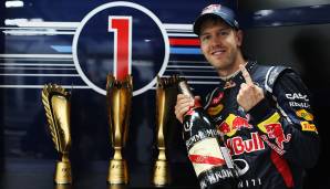 2012 erlebt Vettel viele Auf und Abs, holt sich dank einer herausragenden zweiten Saisonhälfte aber den Titel. In Japan, Korea und Indien führt der einstige "Baby-Schumi" drei Rennen in Folge ununterbrochen an - eine Marke, die zuvor Senna zuletzt gelang.