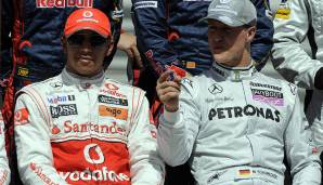 Repubblica: "Hamilton überholt den legendären Michael Schumacher. Hamilton über alles. Er ist einmalig in der Geschichte der Formel 1. Religiös wie einst Senna, Veganer und Umweltaktivist, Rapper, Fashionist und Sohn eines einfachen Arbeiters."