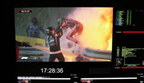 Die Fernsehbilder zeigen, wie Grosjean aus dem Auto springt. Rund 27 Sekunden soll er darin noch gesessen haben.