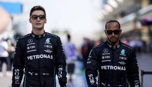 George Russell (l.) kommt mit dem 22er-Mercedes bessert zurecht als Lewis Hamilton (r.).