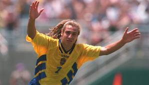 Der schwedische Kultkicker Henrik Larsson begann seine glorreiche Karriere beim Högaborgs BK. Dort schnürte er bis 1992 die Stiefel, dann wechselte er zu Helsingborgs IK. Danach folgten spektakuläre Stationen ...
